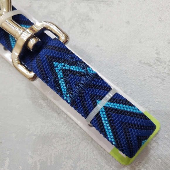NWT New Petluv Blue Chevron Medium Dog Adjustable Harness & Large Leash Set - Picture 4 of 7